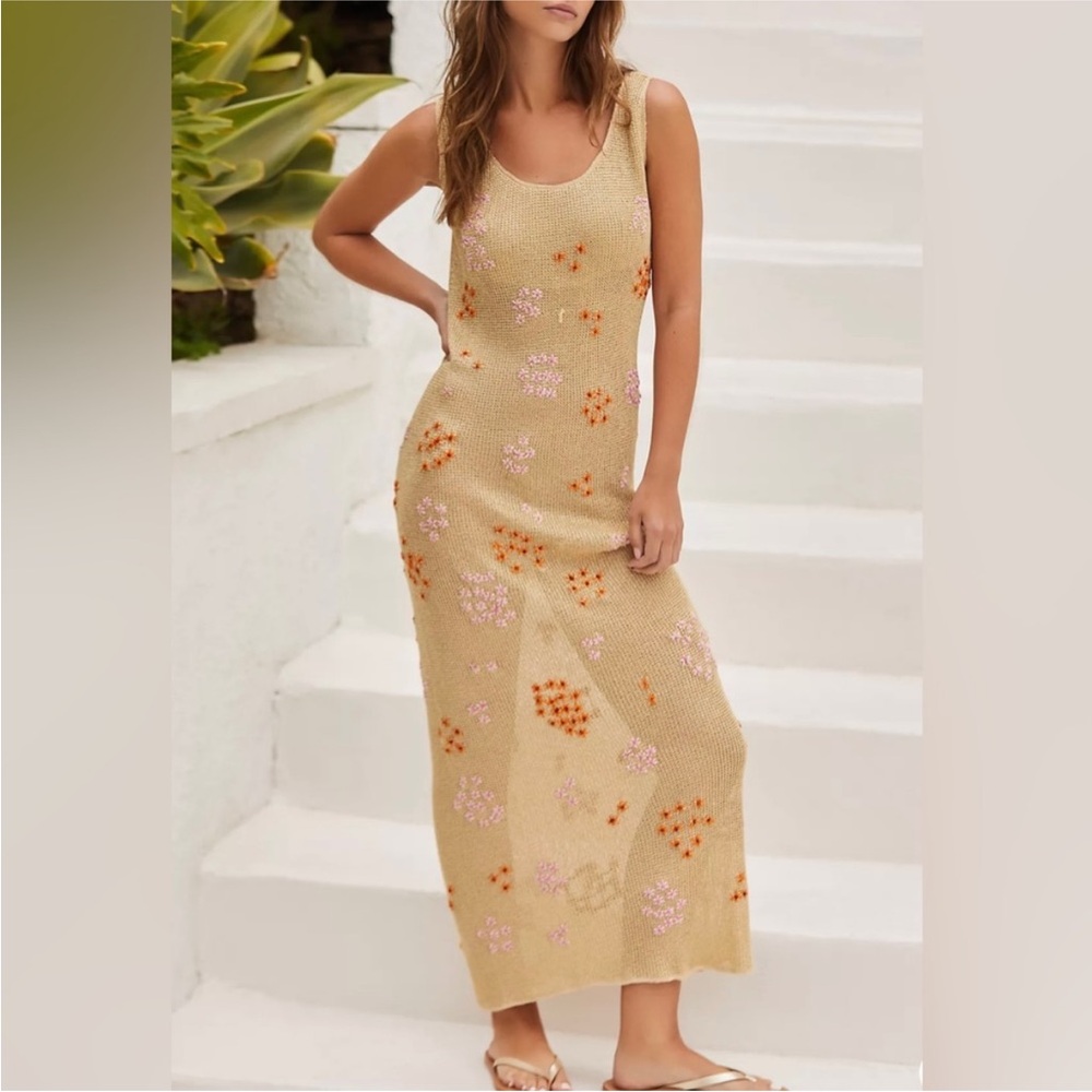 New spring/summer 23 collection Tach gold mesh, crochet dress